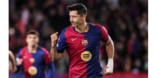 Robert Lewandowski ist der dritte Spieler, der 100 Tore in der Champions League erzielt hat